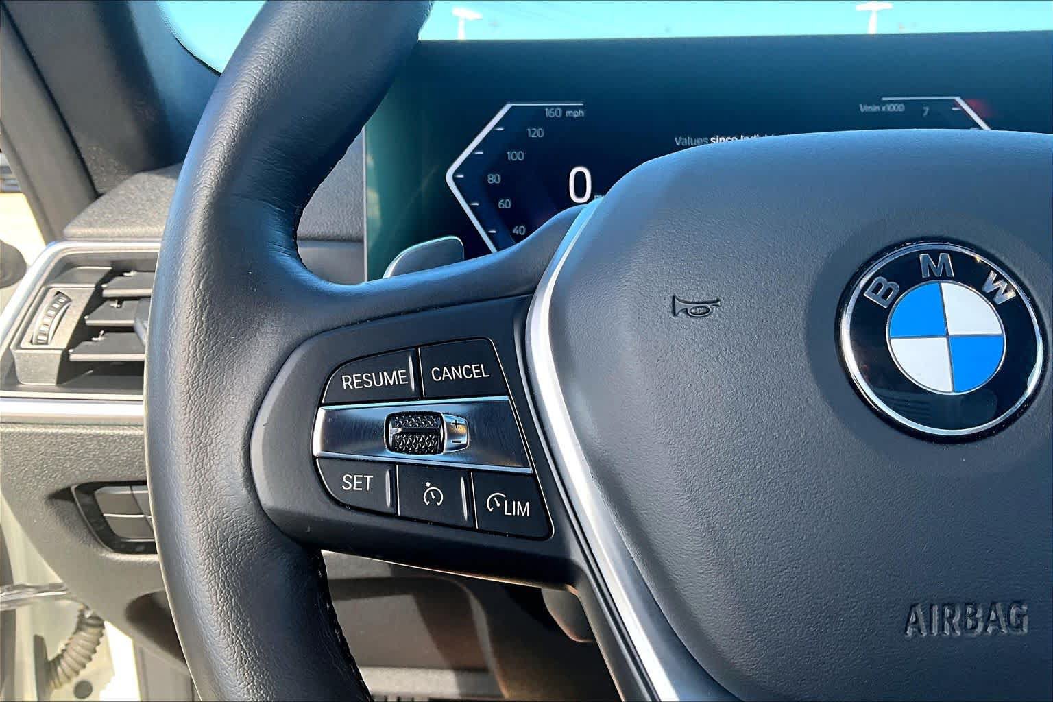 Used 2024 BMW 430i Coupe w/ Convenience Package RWD image 18