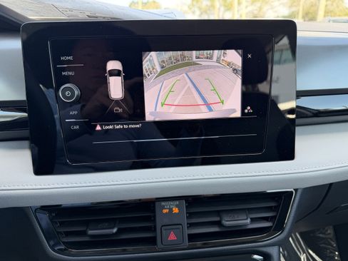 New 2026 Volkswagen Taos S FWD image 19