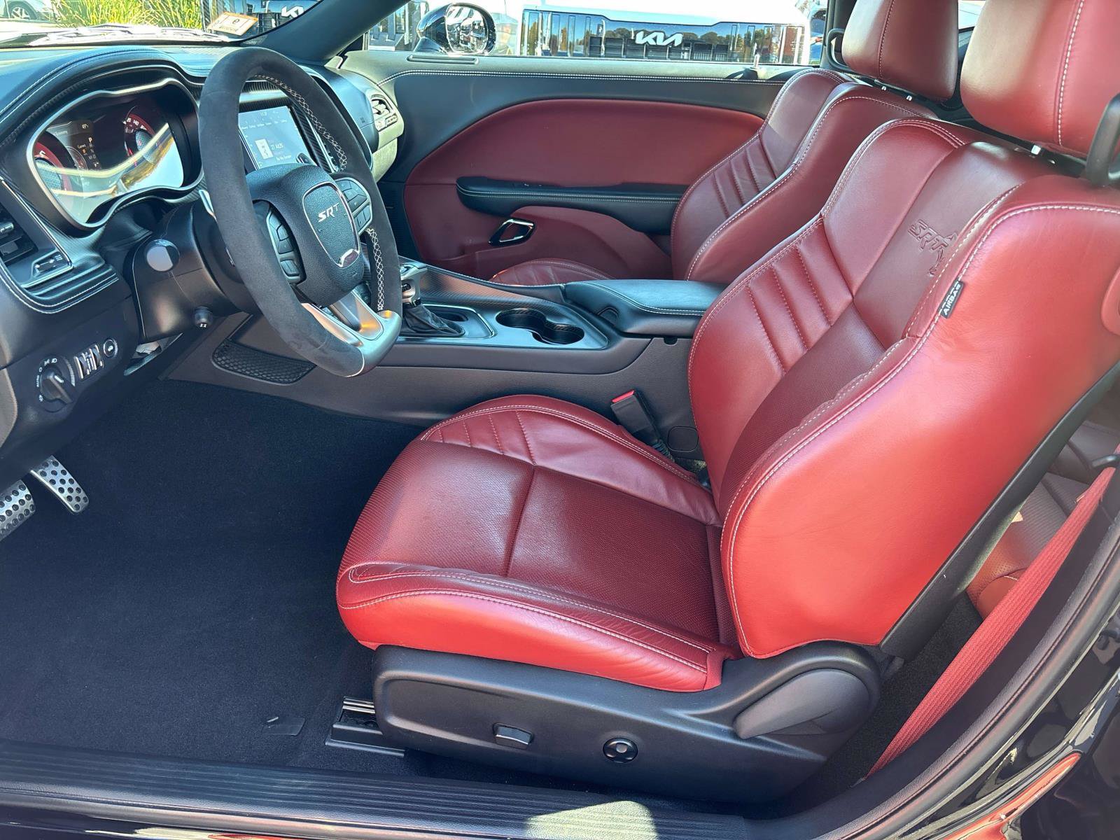 Used 2022 Dodge Challenger SRT Hellcat RWD image 11
