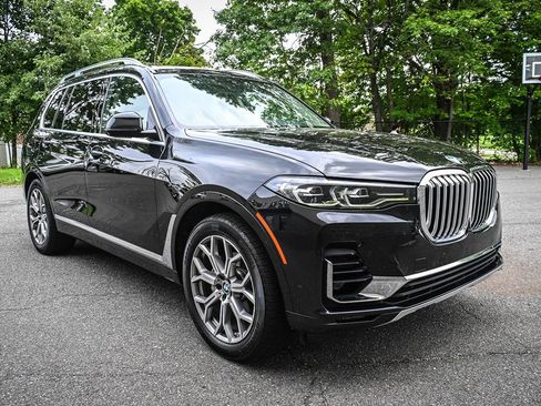 Used 2020 BMW X7 xDrive40i w/ Premium Package AWD/4WD image 6