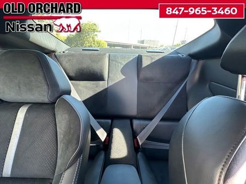 Used 2024 Toyota GR86 Premium w/ Performance Package RWD image 12