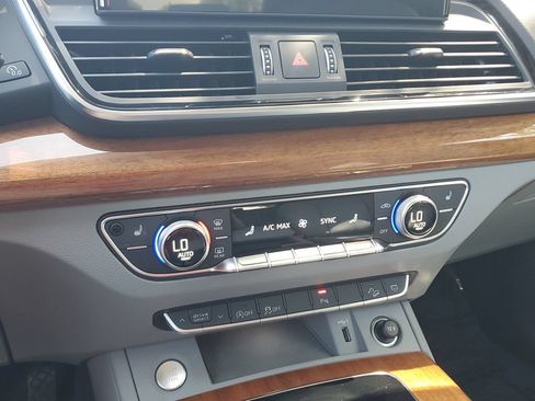 Certified 2023 Audi Q5 2.0T Premium AWD/4WD image 27