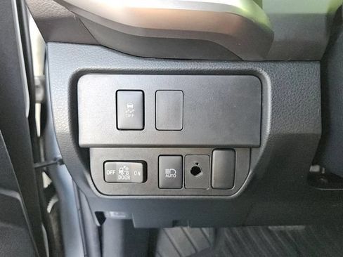 Used 2023 Toyota Tacoma SR5 w/ Technology Package AWD/4WD image 25