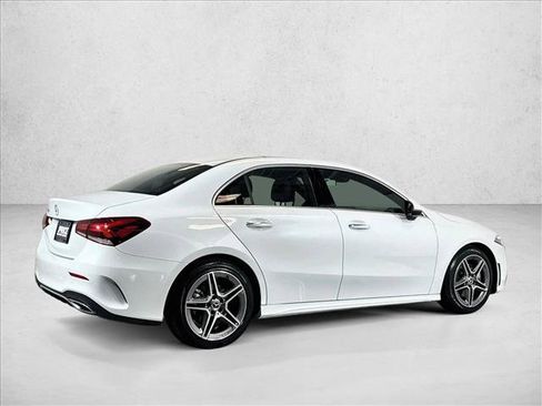 Used 2022 Mercedes-Benz A 220 image 5