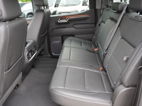 Certified 2023 GMC Sierra 1500 Denali AWD/4WD image 19