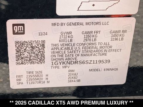 Used 2025 Cadillac XT5 Premium Luxury w/ LPO, Floor Liner Package AWD/4WD image 29