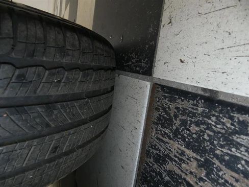 Used 2023 Tesla Model 3 Standard Range image 34