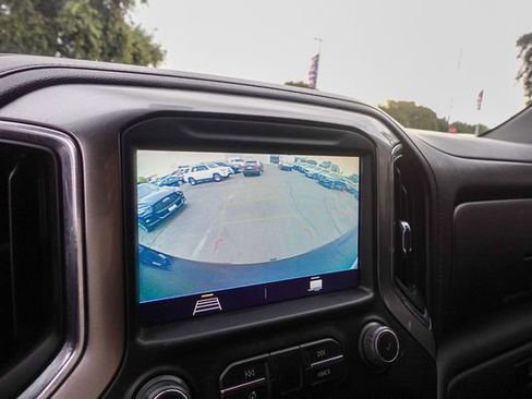 Used 2021 Chevrolet Silverado 1500 LT Trail Boss image 28