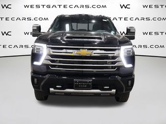 Used 2024 Chevrolet Silverado 3500 High Country w/ High Country Premium Package AWD/4WD video 2