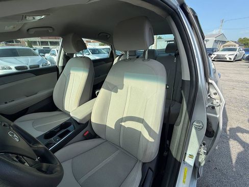 Used 2017 Hyundai Sonata SE FWD image 18