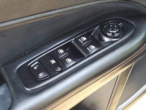 Used 2020 Jeep Compass Limited w/ Rear Convenience Group image 17