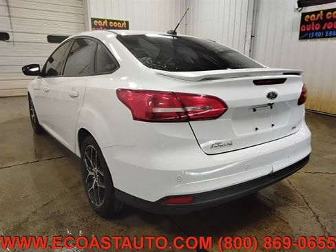 Used 2017 Ford Focus SEL FWD image 6