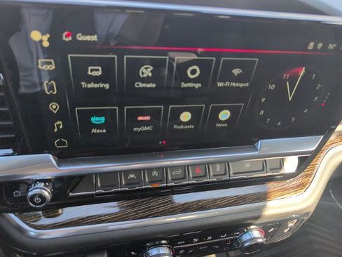 New 2025 GMC Sierra 1500 SLE w/ Preferred Package image 28