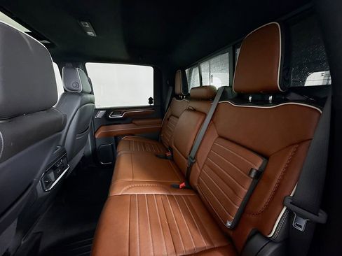 Used 2024 GMC Sierra 2500 Denali Ultimate w/ Max Trailering Package image 23