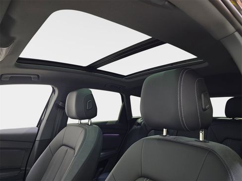 New 2026 Audi Q4 e-tron Premium Plus image 29