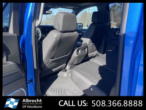 Used 2025 Chevrolet Silverado 1500 LT Trail Boss w/ Convenience Package II image 13