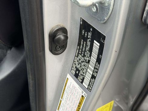 Used 2015 Lexus GX 460 w/ Premium Package image 26