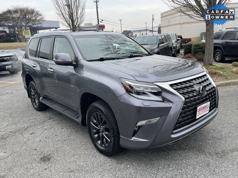 Used 2023 Lexus GX 460 Premium image 2