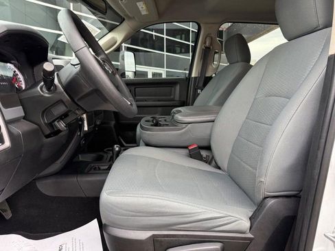 Used 2018 RAM 2500 Tradesman w/ Snow Chief Group image 16