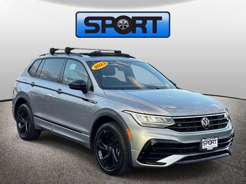 Used 2023 Volkswagen Tiguan SE R-Line AWD/4WD image 25
