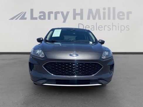 Used 2020 Ford Escape SE FWD image 8