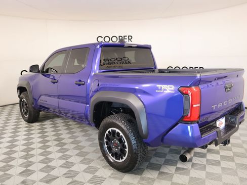 Used 2025 Toyota Tacoma TRD Off-Road image 22