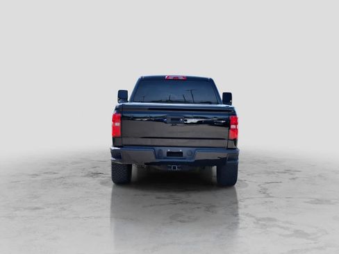 Used 2017 Chevrolet Silverado 1500 LT w/ All Star Edition AWD/4WD image 7