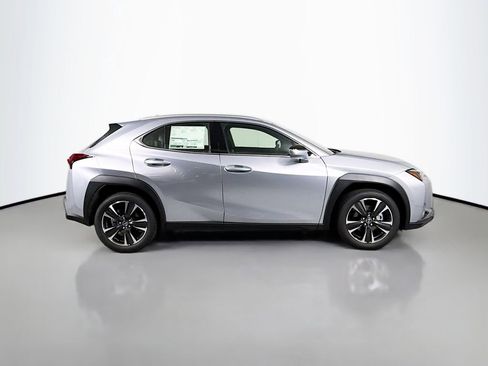 New 2026 Lexus UX 300h FWD image 4