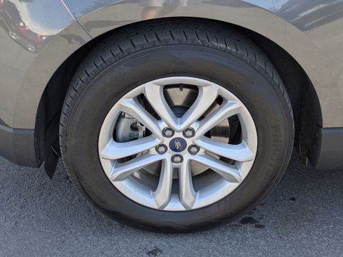 Used 2020 Ford Edge SEL w/ Cold Weather Package AWD/4WD image 13