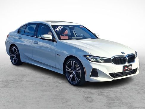 Used 2023 BMW 330e xDrive w/ Premium Package AWD/4WD image 3