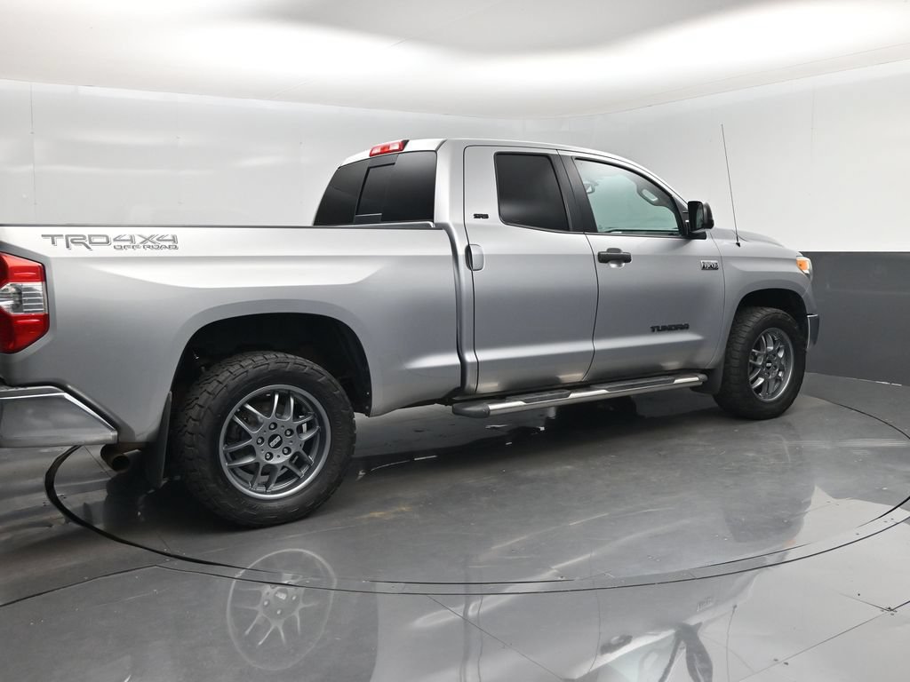 Used 2014 Toyota Tundra SR5 w/ SR5 Upgrade Package AWD/4WD image 3