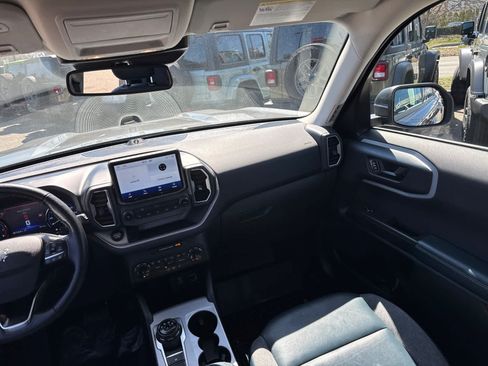 Used 2022 Ford Bronco Sport Outer Banks w/ Tech Package AWD/4WD image 31