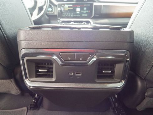 Used 2023 GMC Sierra 1500 Denali w/ Denali Reserve Package AWD/4WD image 15