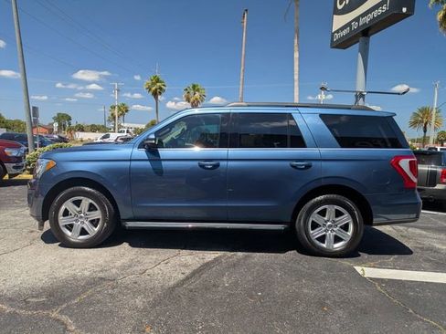 Used 2020 Ford Expedition XLT w/ Equipment Group 202A RWD image 8