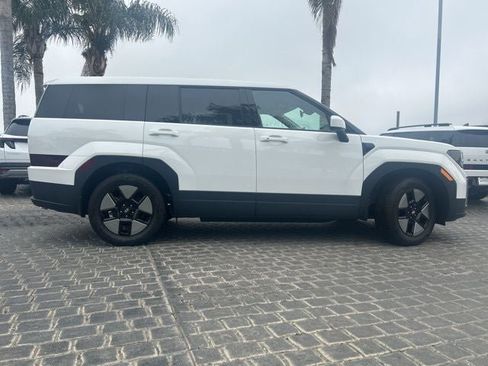New 2026 Hyundai Santa Fe SE image 5