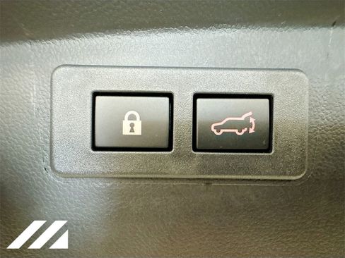 Certified 2025 Subaru Outback Onyx Edition image 28