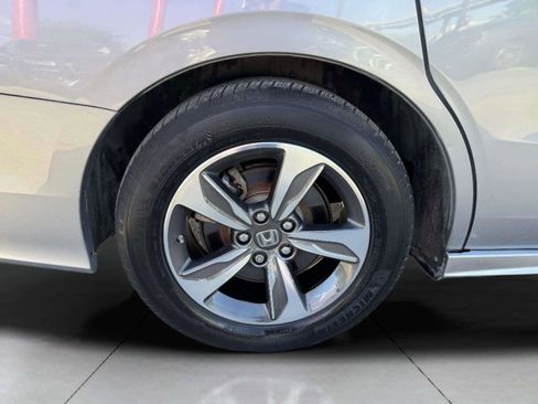 Used 2019 Honda Odyssey Touring image 64