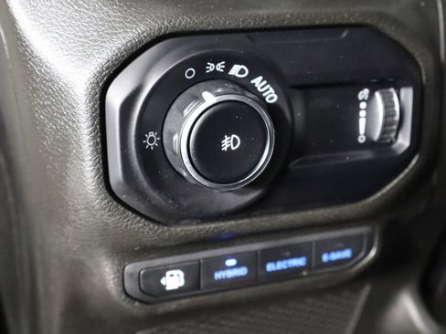 Used 2023 Jeep Wrangler Unlimited Rubicon 4xe w/ Cold Weather Group AWD/4WD image 20