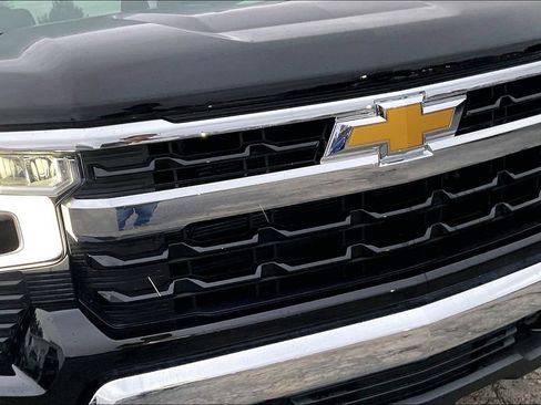New 2026 Chevrolet Silverado 1500 LT image 16