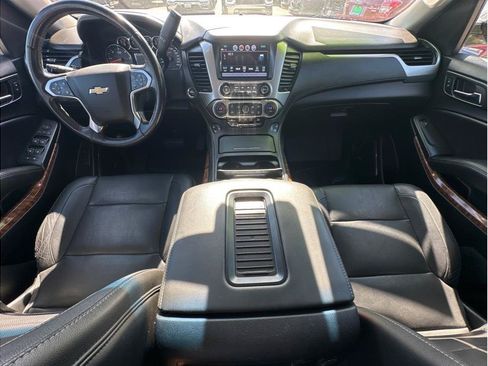 Used 2018 Chevrolet Tahoe Premier AWD/4WD image 16