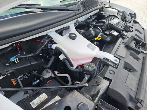 Used 2018 Chevrolet Express 2500 w/ Driver Convenience Package RWD image 41