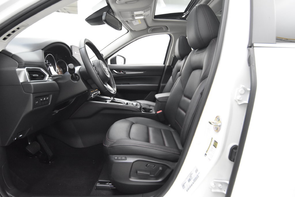 Used 2025 MAZDA CX-5 Carbon Edition AWD/4WD image 31