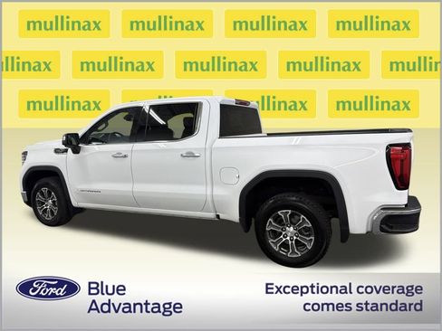 Used 2025 GMC Sierra 1500 SLT image 11