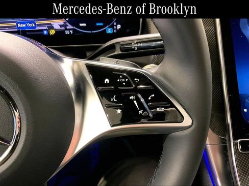 Used 2026 Mercedes-Benz GLC 300 4MATIC image 24