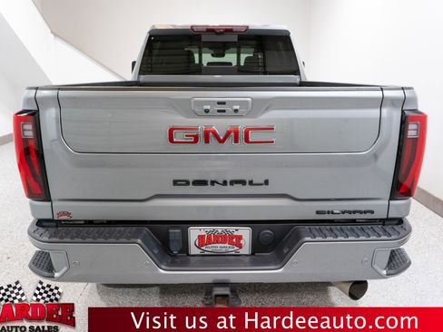 Used 2024 GMC Sierra 2500 Denali w/ Denali Reserve Package image 4