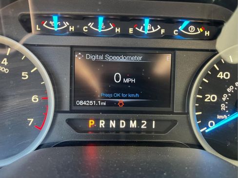 Used 2017 Ford F150 XLT w/ Trailer Tow Package image 15