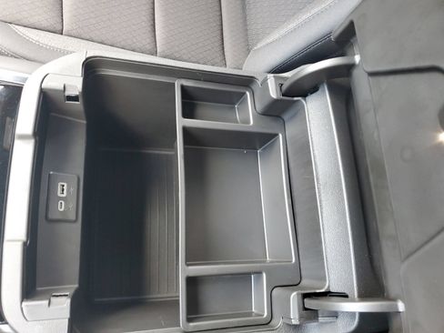 New 2026 Chevrolet Suburban LS w/ LPO, Dark Essentials Package RWD image 31