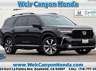 Certified 2025 Honda Pilot Touring video 1