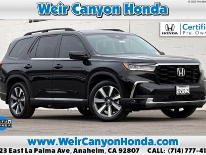 Certified 2025 Honda Pilot Touring