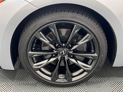 Certified 2024 Lexus IS 300 F Sport image 23